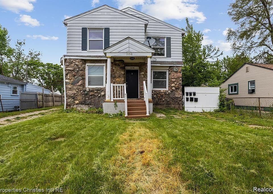 1st image of 1058 Premont Ave