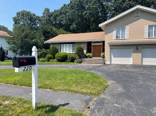 220 Forest St #0, Waltham, MA 02452