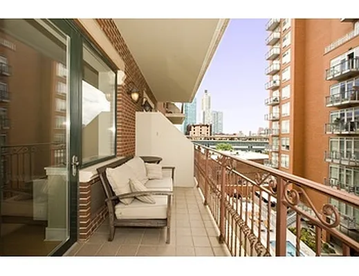 Rented by Nest Seekers International | media 15
