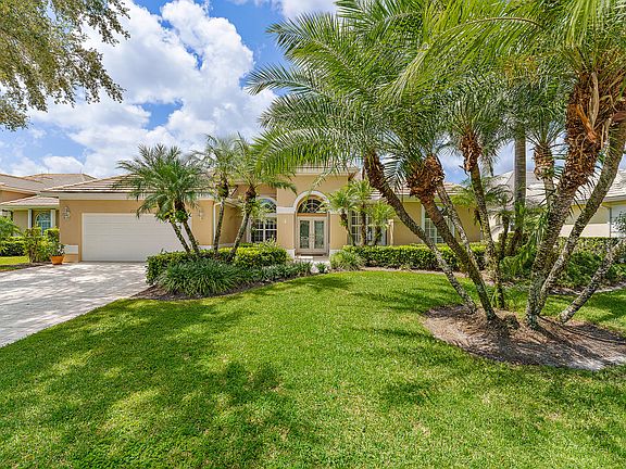 3rd image of 2310 SW Whitemarsh Way