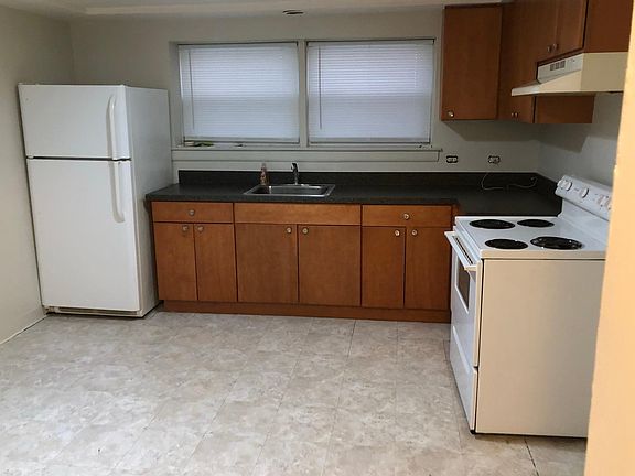3rd image of 2259 W 119th St #G
