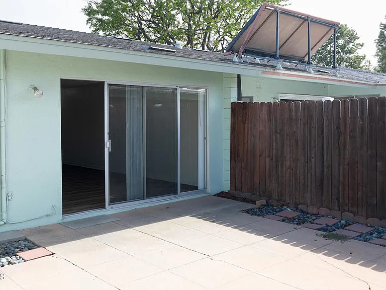173 W Elfin Grn — Photo 3