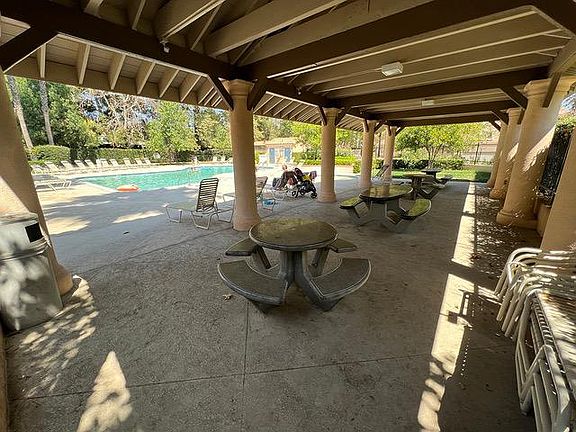 5th image of 25110 Steinbeck Ave Unit A
