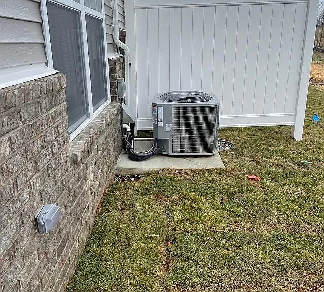 385 Casper Dr — Photo 16