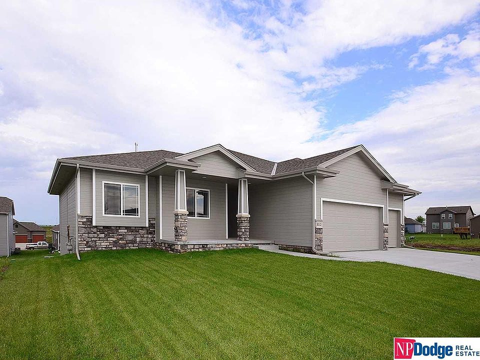 1st image of 5012 N 208th St