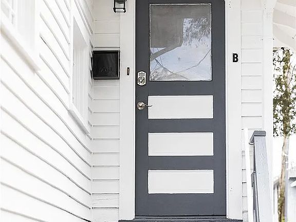 2nd image of 133 Oviedo St #B