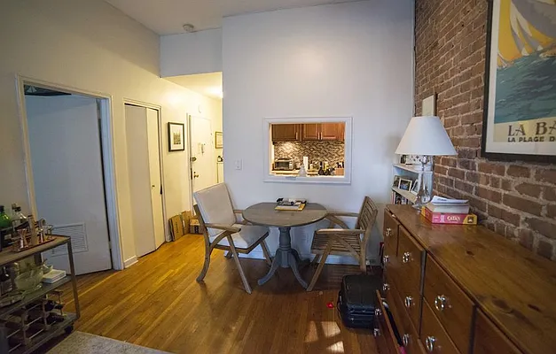 Rented by R New York | media 2