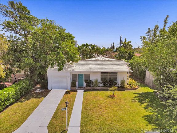 2nd image of 7541 W Treasure Dr