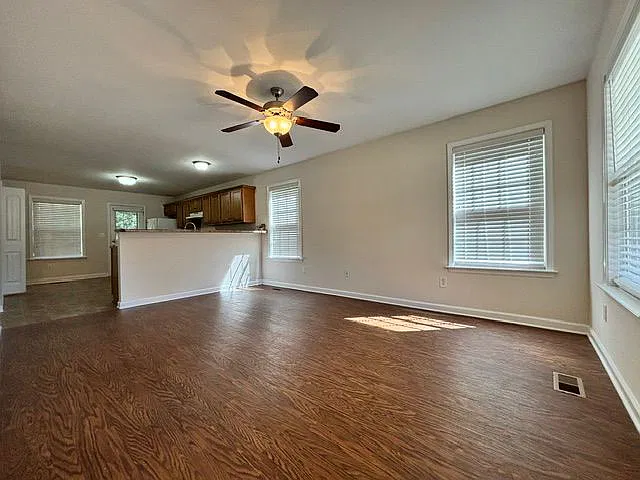 Murfreesboro 2 Bed 2 Bath Townhome — Photo 3