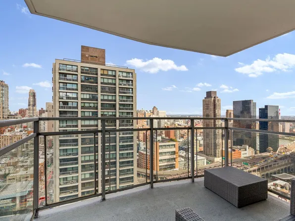303 East 57th Street 30E image 9 of 9