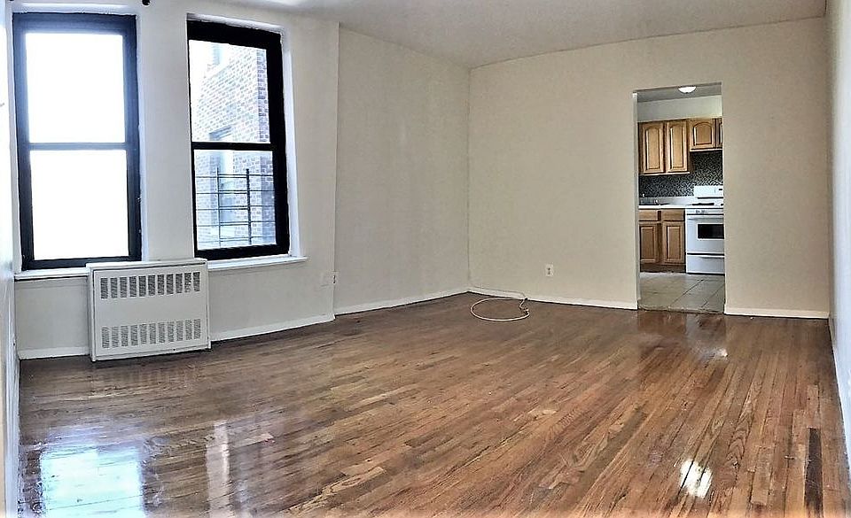 1st image of 284 Eastern Pkwy APT 4I