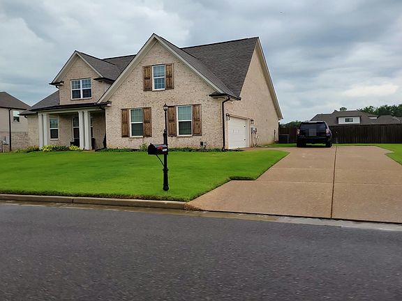 2nd image of 6509 S Briar Ln