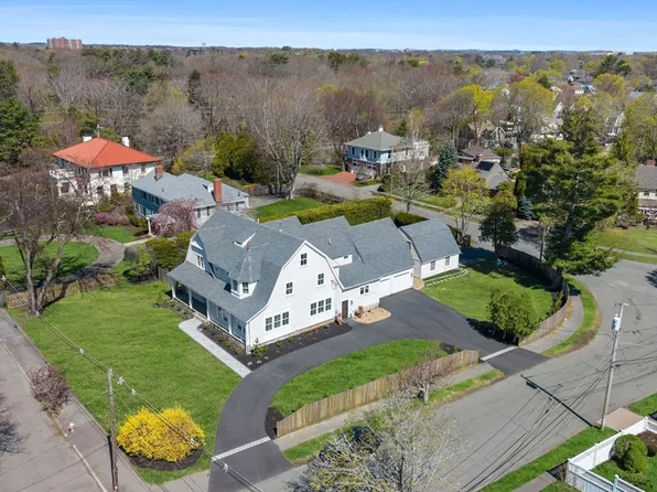 20 Ocean Ave, Swampscott, MA 01907