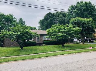 800 Springmont Dr, Hopkinsville, KY 42240