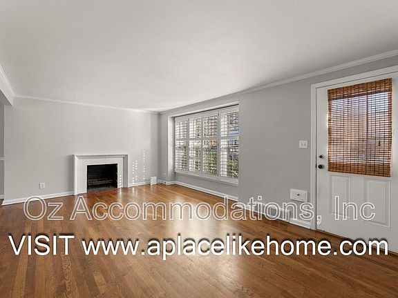 4th image of 7404 Village Dr