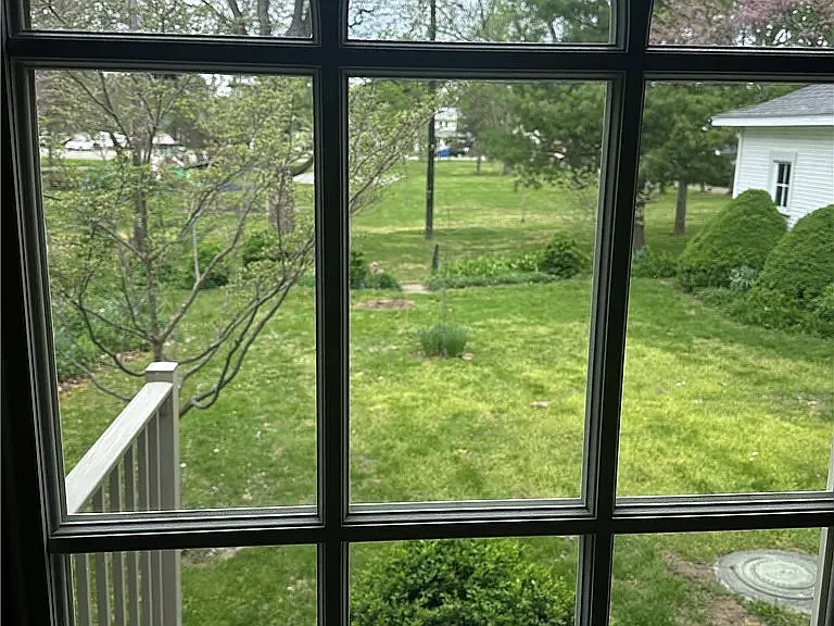 232 Maple St — Photo 3