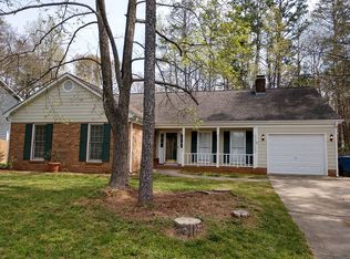 2600 Heathershire Ln, Matthews, NC 28105