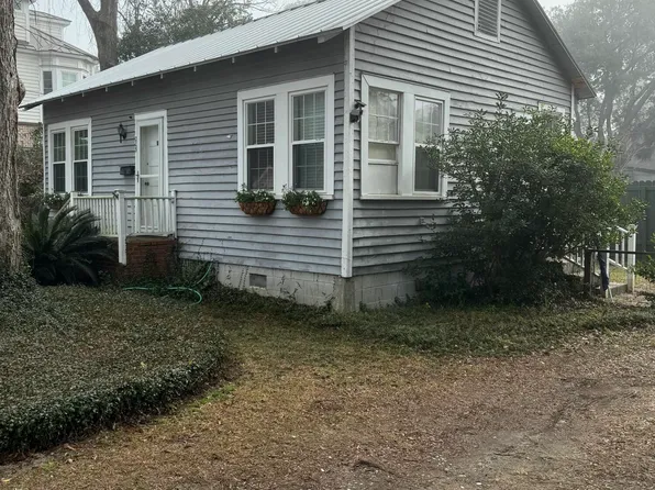 209 McCormick St, Mount Pleasant, SC 29464