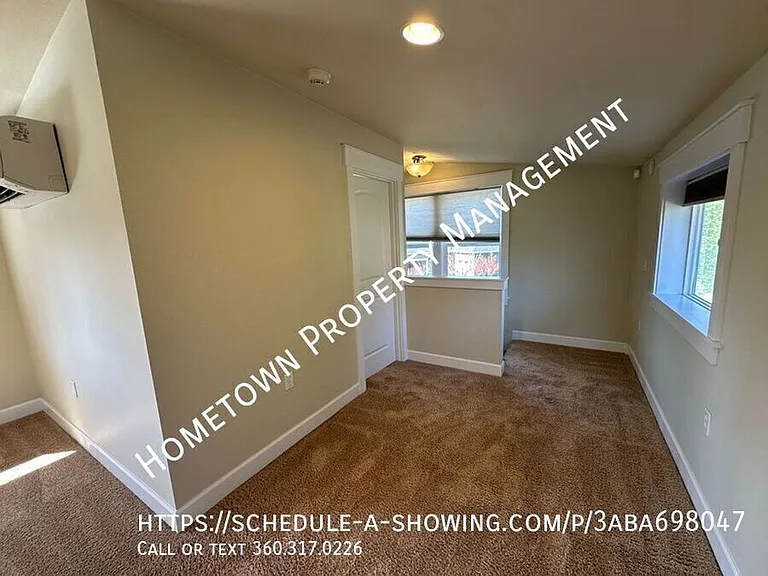 4047 Legacy Dr NE #GUEST HOUSE — Photo 21