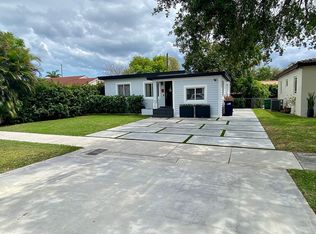 6374 SW 37th St, Miami, FL 33155