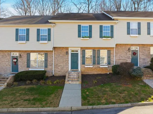 10724 Prince Albert Way, Knoxville, TN 37934
