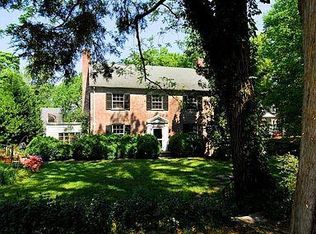 501 North St #A, Chapel Hill, NC 27514