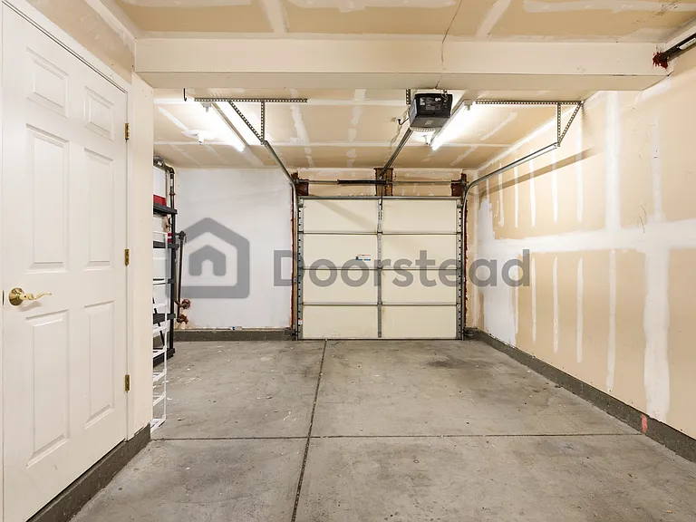 2414 Falk Ct — Photo 23
