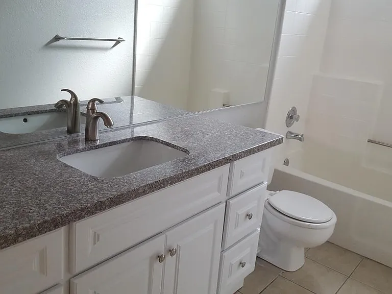 2656 Westland Dr — Photo 9