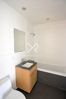 Rented by Yaffa Realty LLC | media 5