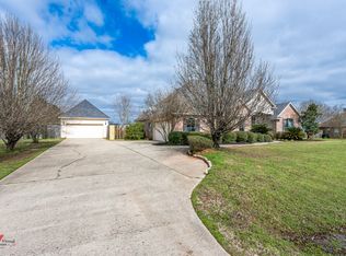 274 Clinton Dr, Stonewall, LA 71078