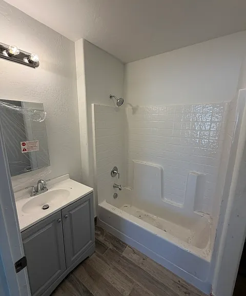 636 E Roosevelt Ave #642A — Photo 3