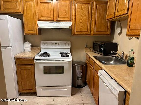 4th image of 8714 Bayberry Pl APT 8