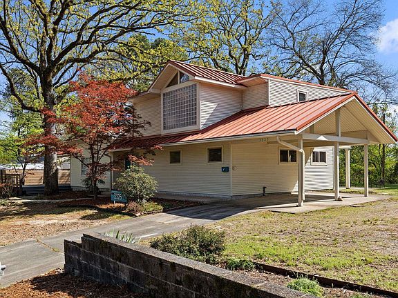4th image of 3325 Lakeview Rd