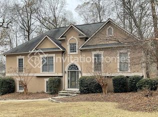 2011 Castlemaine Cir, Woodstock, GA