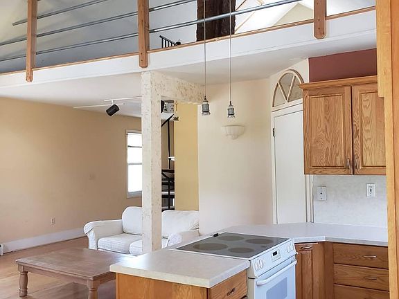Open Floor plan: Kitchen/Living Room/Loft