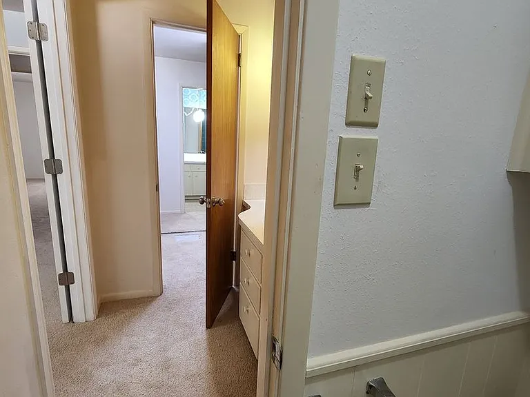 2604 Buckingham Dr — Photo 34