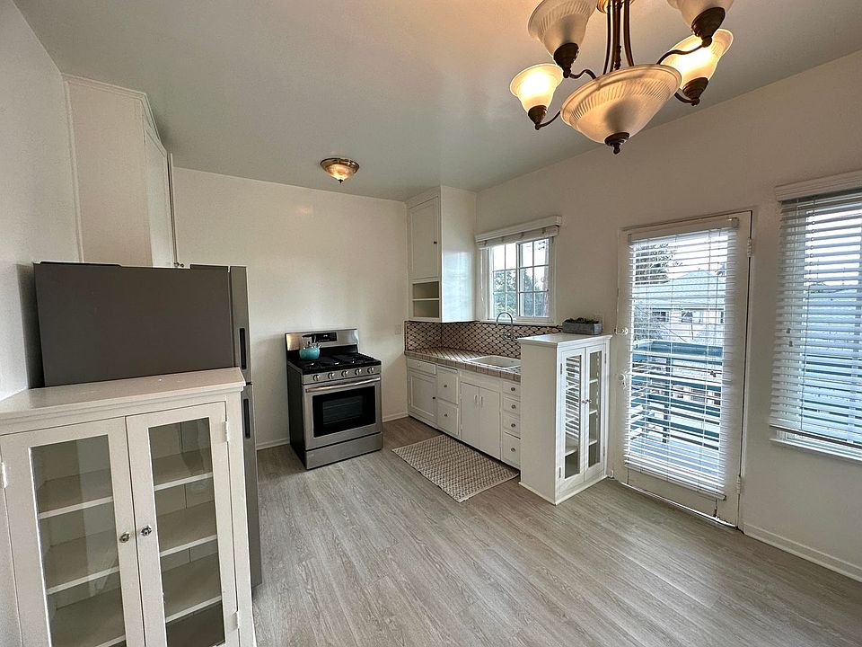 1st image of 1110 Brent Ave #0