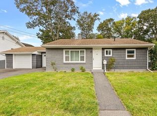 20 Belmont St, Taunton, MA 02780