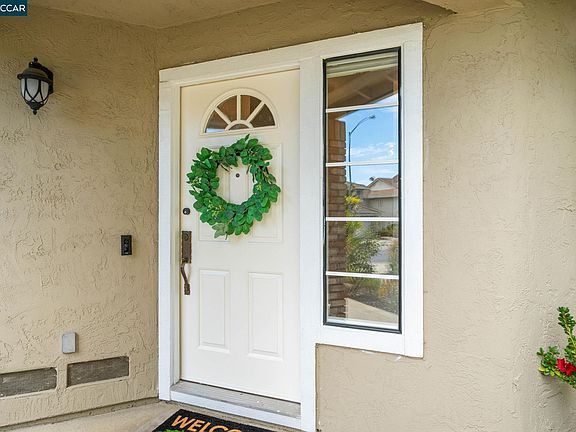 5th image of 1111 Crest Ridge Ln