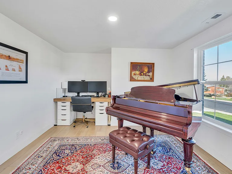804 Walnut Ave — Photo 16