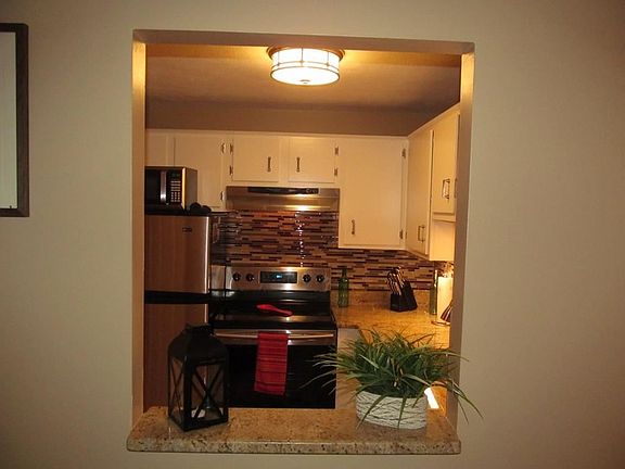 2nd image of 599 Old West Central St APT A12