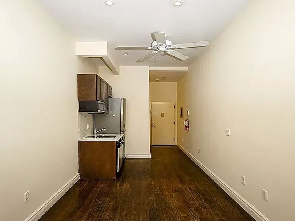 1st image of 316 W 14th St APT 18