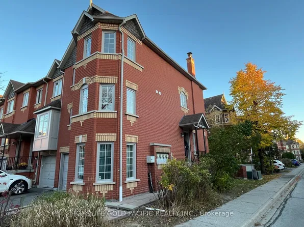 95 Weldrick Rd #74, Richmond Hill, ON L4C 0H6
