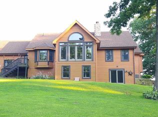 13785 W Point Rd, Mount Carroll, IL 61053