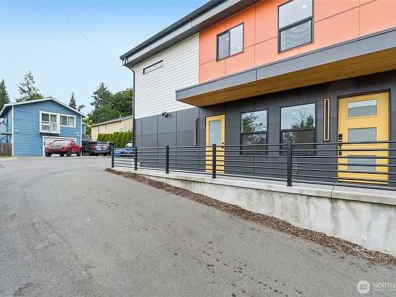3rd image of 6025 47th Avenue S #B