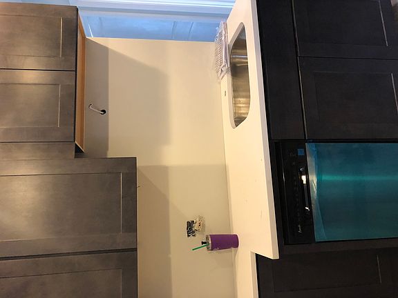 4th image of 5064 N Wolcott Ave APT S1