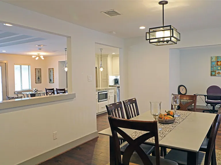 5527 Valkeith Dr — Photo 14