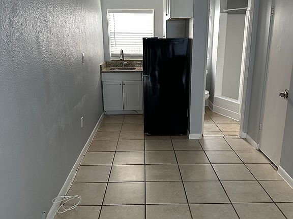 4th image of 649 7th Ave N APT 2