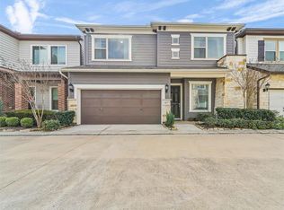 8817 Ashbloom Ln, Houston, TX 77080