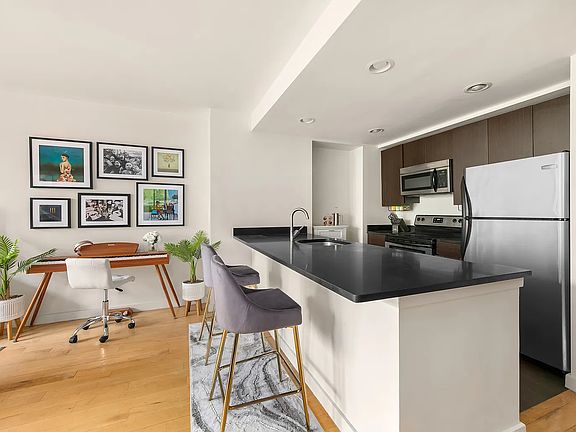 3rd image of 1595 Lexington Ave APT 3C